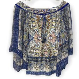 Analili beautiful cold shoulder bell sleeve blouse size XS/S